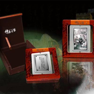 企業(yè)形象新助力 定制獎(jiǎng)牌選對(duì)路，贈(zèng)送客戶(hù)實(shí)惠有形